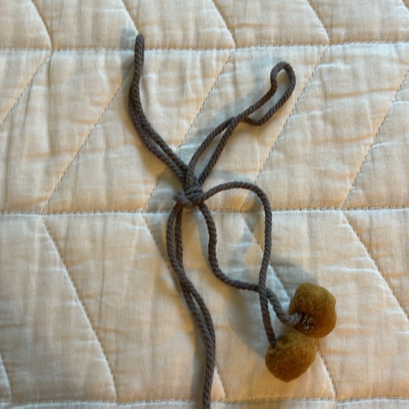 NATURAL LIFE floral Smocked Camisole Top - Picture 7 of 9